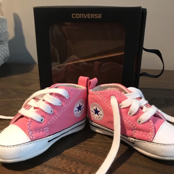chuck taylor crib shoes